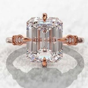 - Art Deco-Faceted Mossainte & 14k Rose Gold Vermiel Ring Size 8 1/2